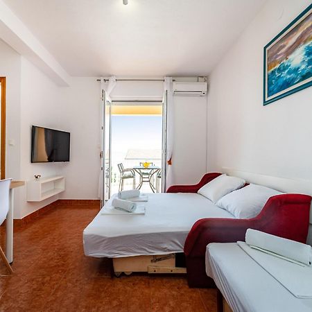 Apartments Prkacin Starigrad Paklenica Exterior photo