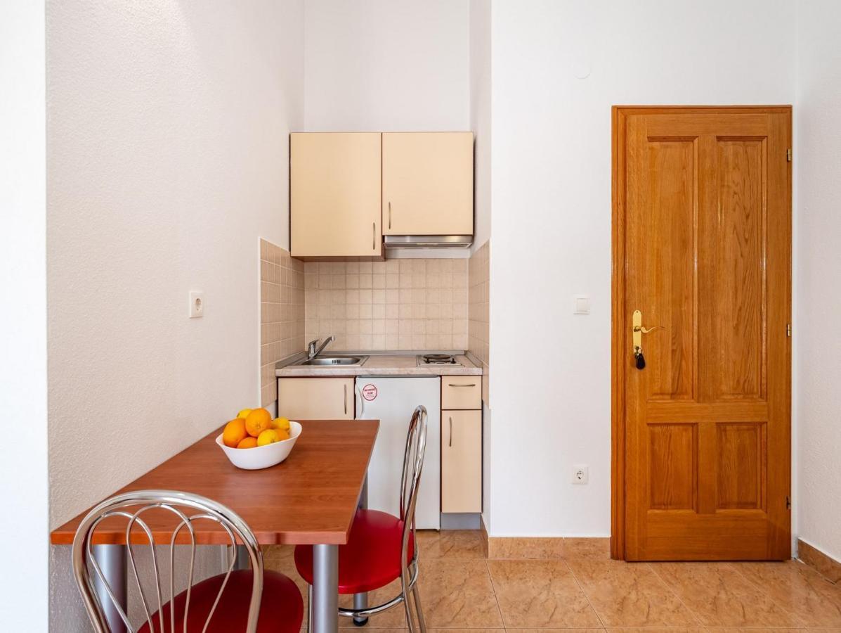Apartments Prkacin Starigrad Paklenica Exterior photo