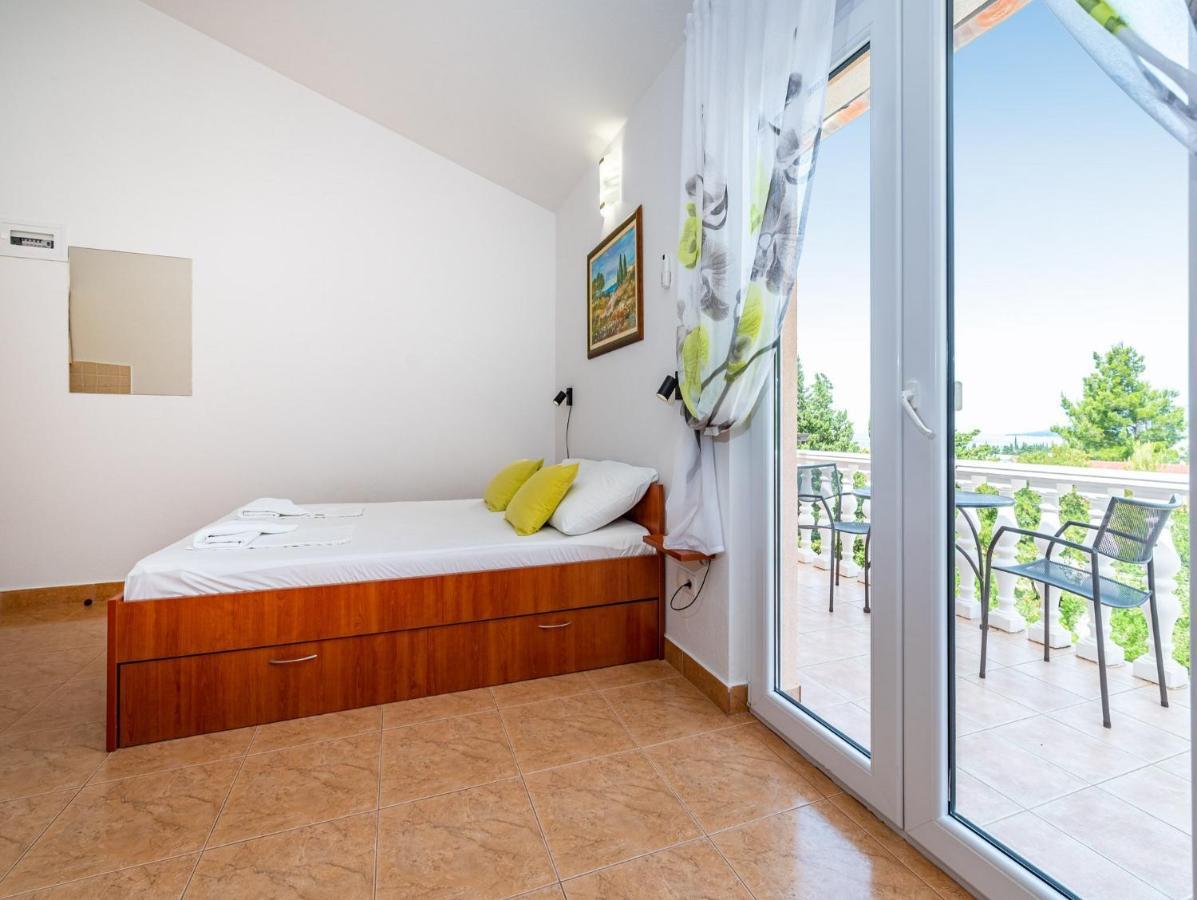 Apartments Prkacin Starigrad Paklenica Exterior photo